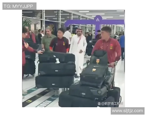 足球明星的行李箱背后隐藏的故事与秘密揭秘
